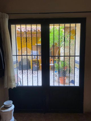 Puerta de hierro para patio