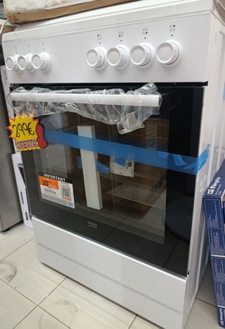 COCINA COMPLETA DE GAS/ELÉCTRICA BEKO