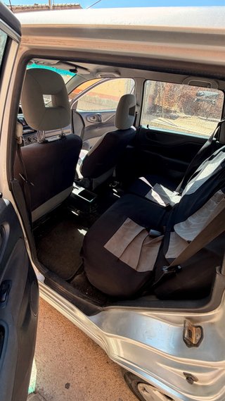 Mitsubishi Space Star 2004