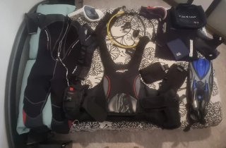 Equipo de buceo recreativo por piezas DESDE.