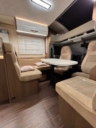 AUTOCARAVANA CONTINENTAL 650 XT – 170 CV 5 PLAZAS