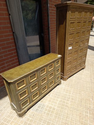 Recibidor madera dorado y verde