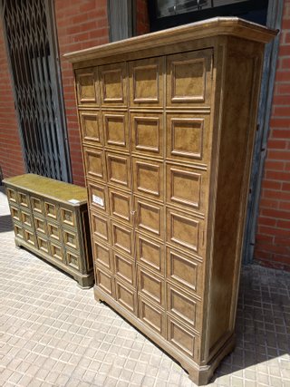 Recibidor madera dorado y verde