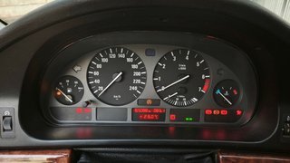 BMW 523i E39 Manual