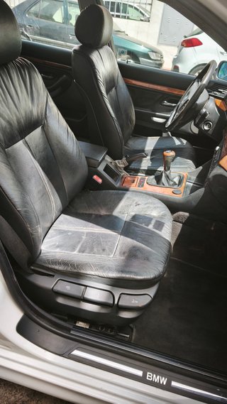 BMW 523i E39 Manual