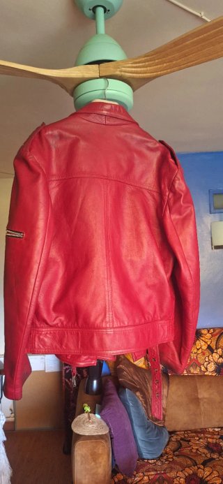 Cazadora Rockera Roja