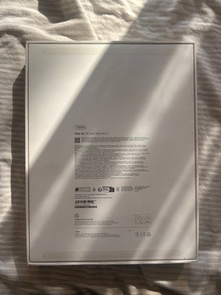 iPad Air 13-inch (M3) Wi-Fi completamente nueva