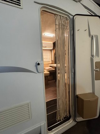 Autocaravana Continental 650 XT 170 CV 5 Plazas