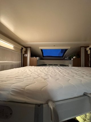 Autocaravana Continental 650 XT 170 CV 5 Plazas
