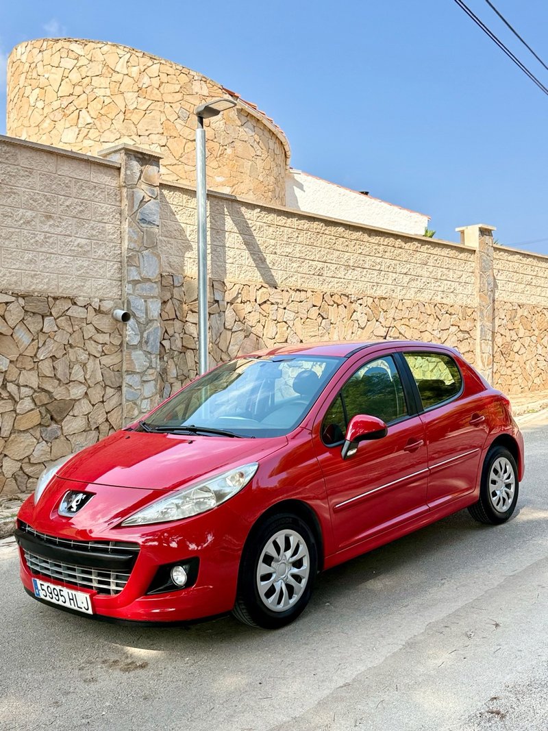 Peugeot 207 2012 Diesel / ITV 07/27 / 1 dueño - foto 1
