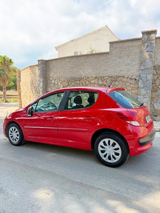 Peugeot 207 2012 Diesel / ITV recien pasada