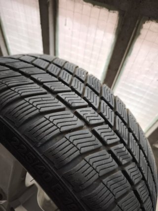 Llantas 18" grupo VAG + Neumáticos 225/40R18