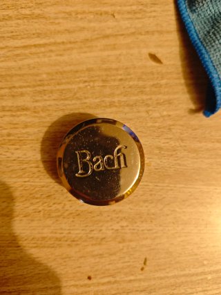 Contrapeso Trombón Bach original usado.