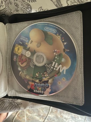 Nintendo Wii con mandos y 5 juegos (1 a elegir)