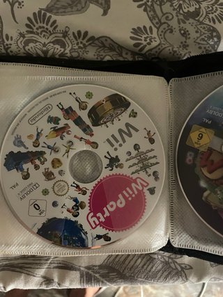 Nintendo Wii con mandos y 5 juegos (1 a elegir)