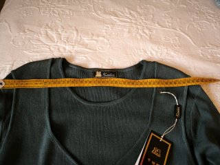 Jersey Kailan verde manga larga bordado