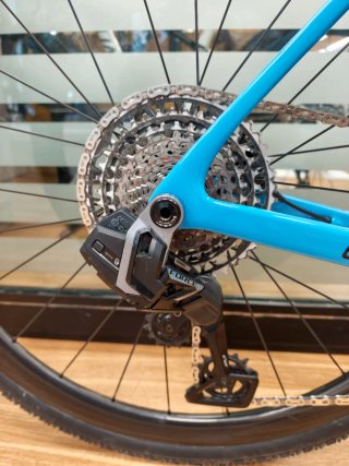 Factor Ostro Gravel