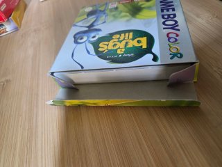 A Bug's Life (Bichos) GBC