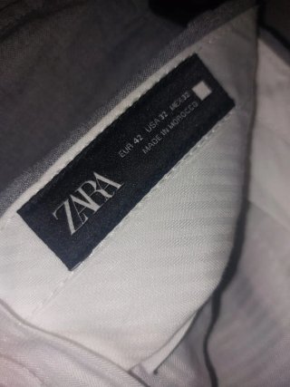 Traje Chaqueta y Pantalón Gris ZARA
