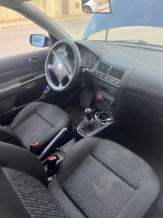 Volkswagen Golf 2001