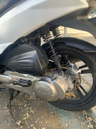 Peugeot Tweet 125 Scooter Blanca 2016