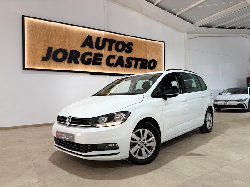 Volkswagen Touran 2.0 TDI Business & Navi DSG 2021, foto 2