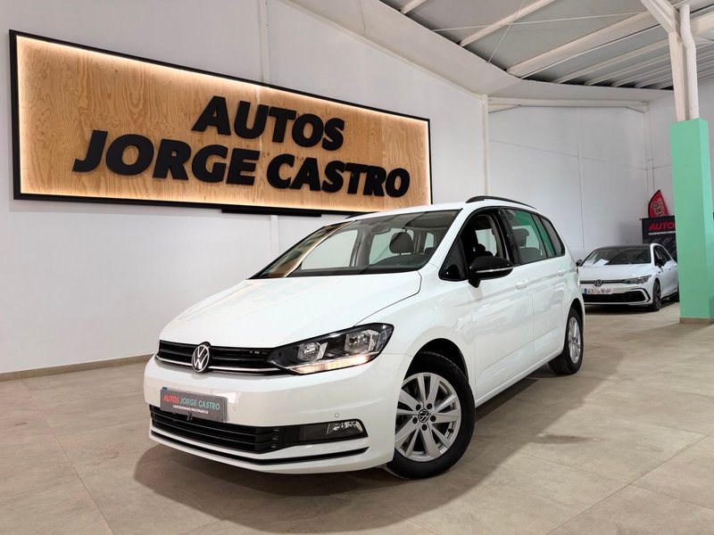 Volkswagen Touran 2.0 TDI Business & Navi DSG 2021, foto 21