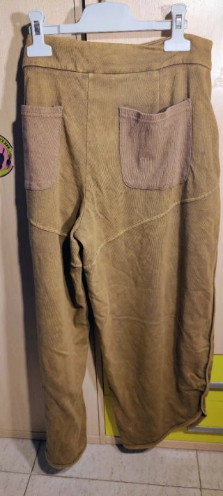 Pantalón Pirata Shein Talla L Verde Oliva