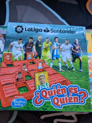 Un libro puzzle,un puzzle y un juego
