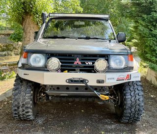 Mitsubishi Montero 1991