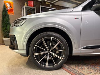 Audi Q7 Black line plus 50 TDI 210kWq. tip.