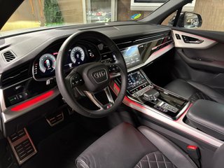 Audi Q7 Black line plus 50 TDI 210kWq. tip.