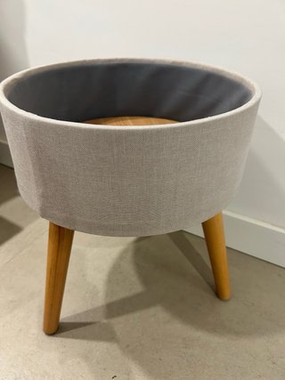 Mesa auxiliar redonda tela y madera
