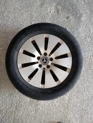 Llanta Mercedes 205/60 R16 Michelin