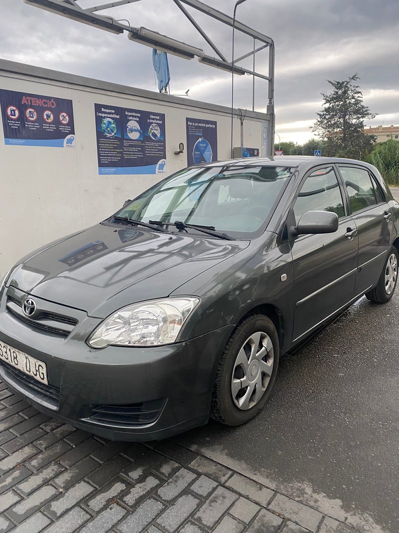 Toyota Corolla 2005 - foto 1
