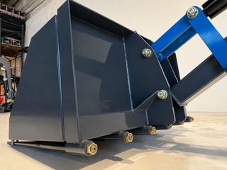 Pala trasera para tractor