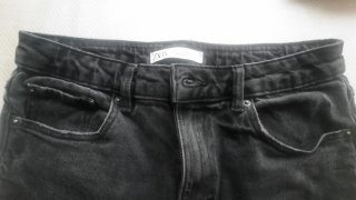 Pantalón corto vaquero negro Zara