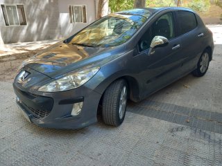 Peugeot 308 Gris