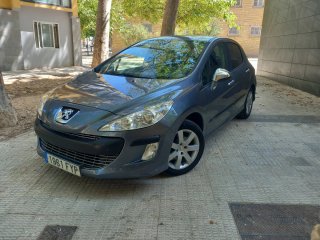 Peugeot 308 Gris