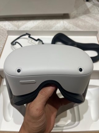 Occhiali VR Meta Quest 2