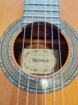Guitarra Clásica Raimundo 128