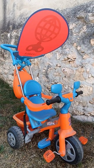 Triciclo Evolutivo Baby Plus Music Feber