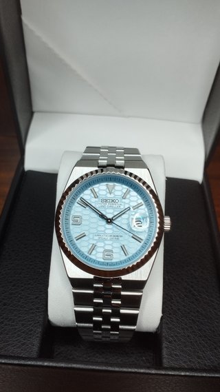 Reloj Seiko Mod Land-Dweller Flat Jubilee Azul