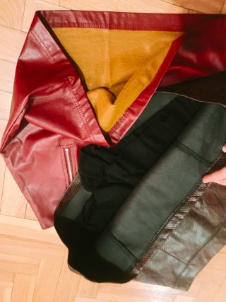 Lote 7 Faldas Cortas + 1 Regalo Negra