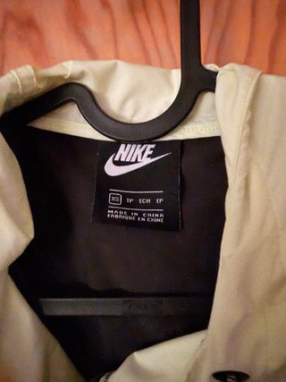 Chaqueta chubasquero overside Nike