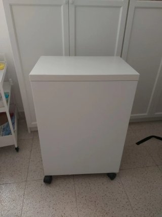Cajonera Ikea con ruedas
