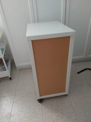 Cajonera Ikea con ruedas