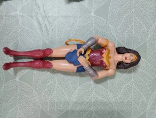 Muñecos Superhéroes DC y Marvel