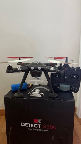 Dron XK Detect X380 con acople cámara