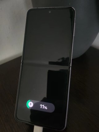 Samsung Galaxy Z Flip 3
